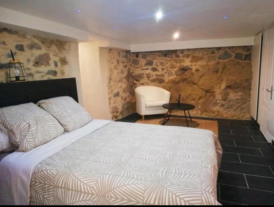 Maison de village de caractère Nébian Extérieur photo